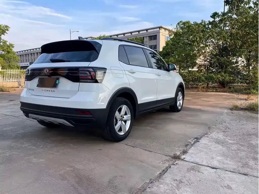Volkswagen T-Cross 2023 из CN, фото 10