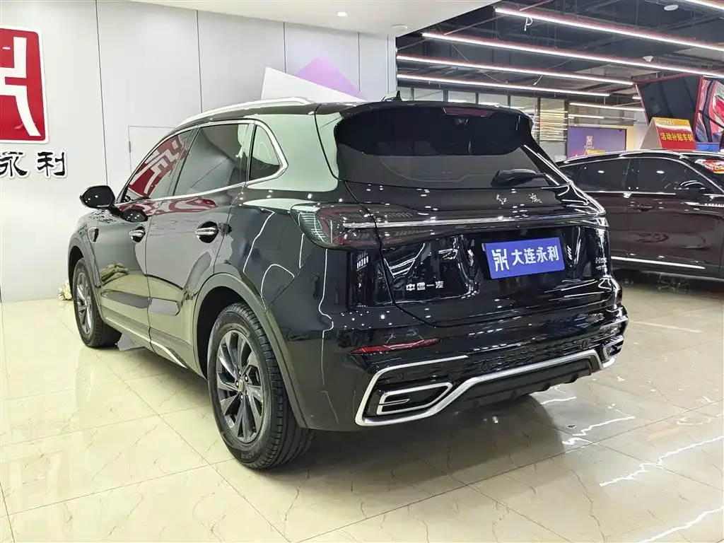 Hongqi HS5 — фото 10
