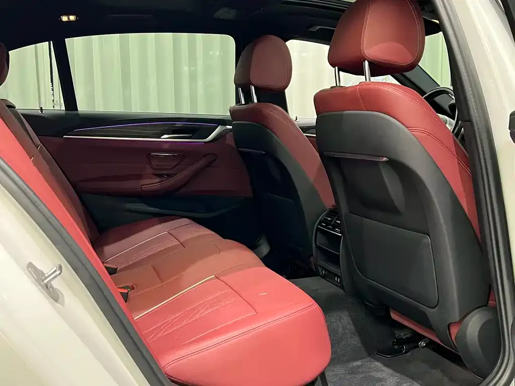 BMW 5 Series New Energy — фото 4