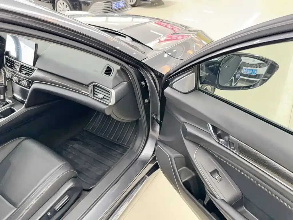 Honda Accord 2022 из CN, фото 9