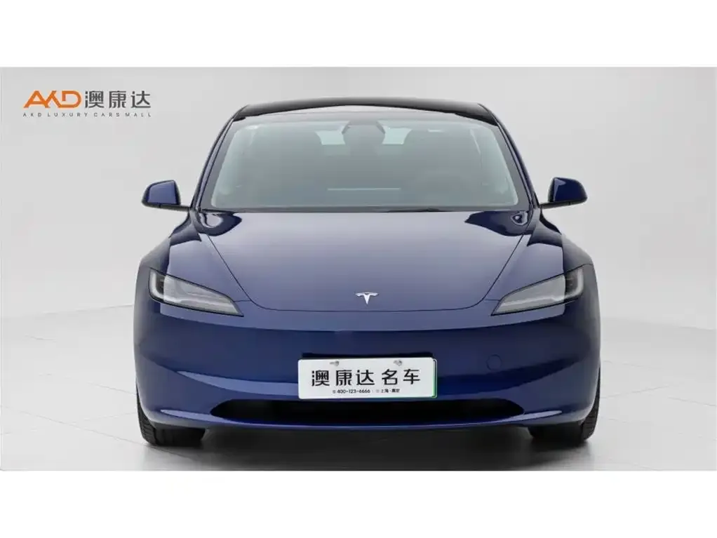 Tesla Model 3 — фото 9