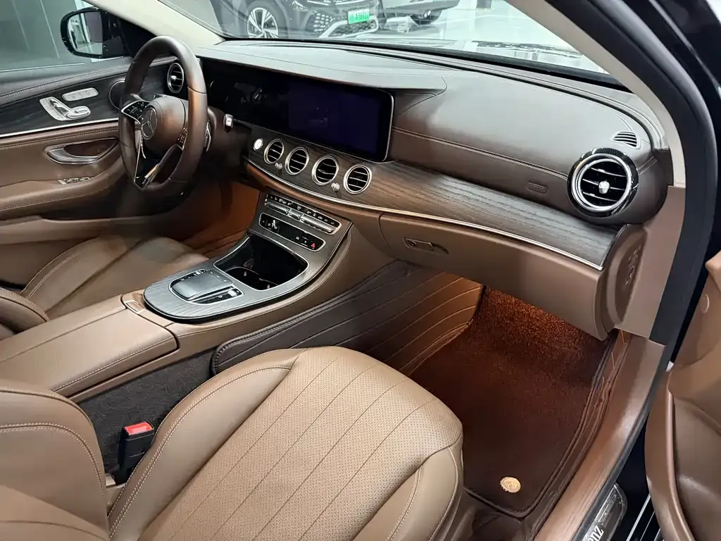 Mercedes-Benz E-Class New Energy 2022 из CN, фото 5
