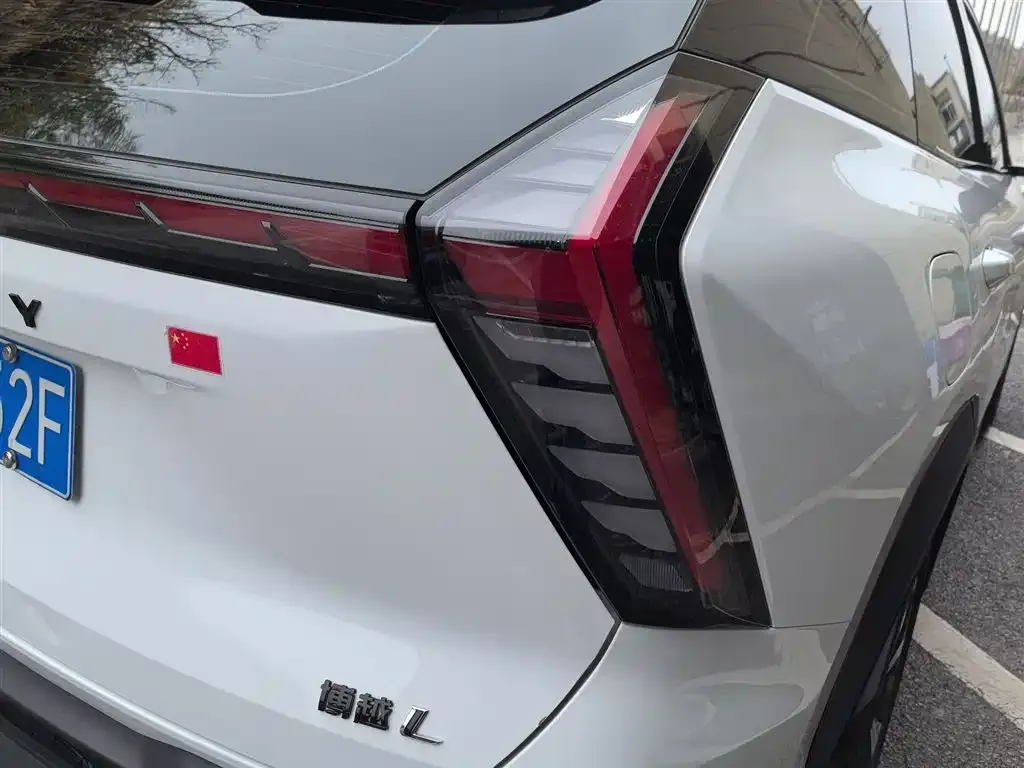 Geely Boyue L 2024 из CN, фото 2