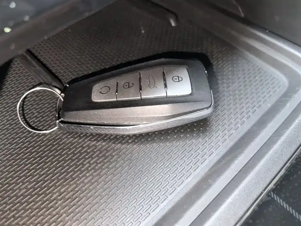 Geely Boyue L 2024 из CN, фото 6