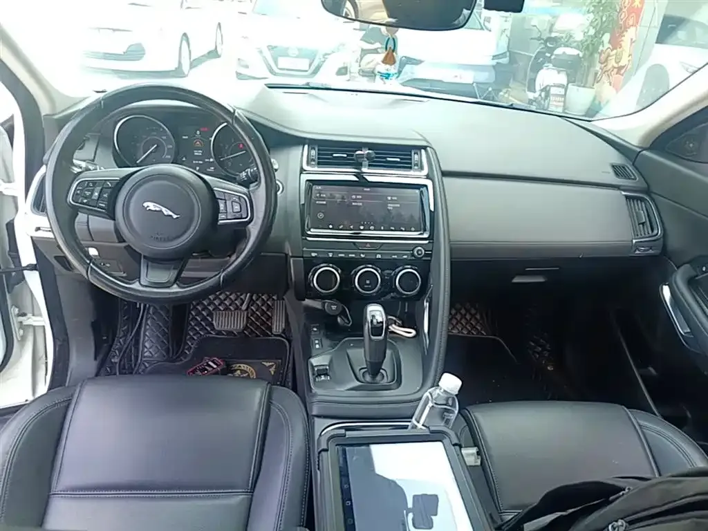 Jaguar E-PACE 2021 из CN, фото 9