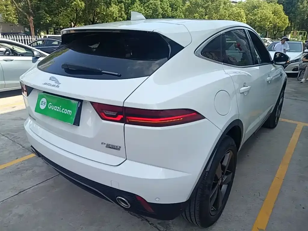 Jaguar E-PACE 2021 из CN, фото 3