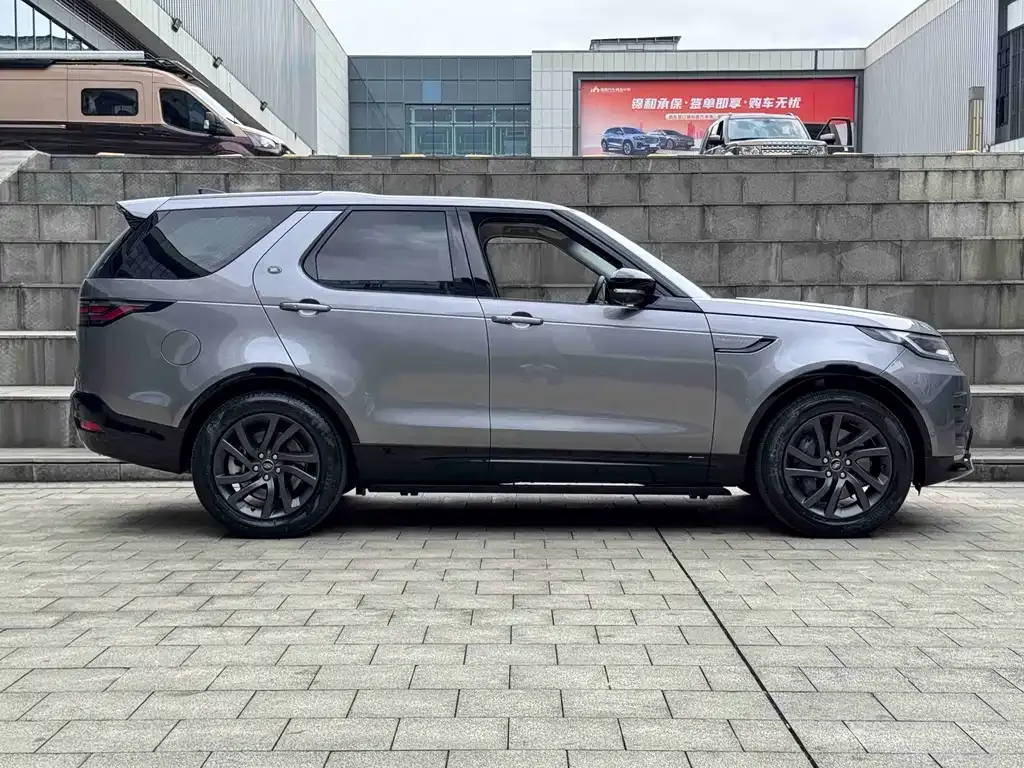 Land Rover Discovery 2021 из CN, фото 9