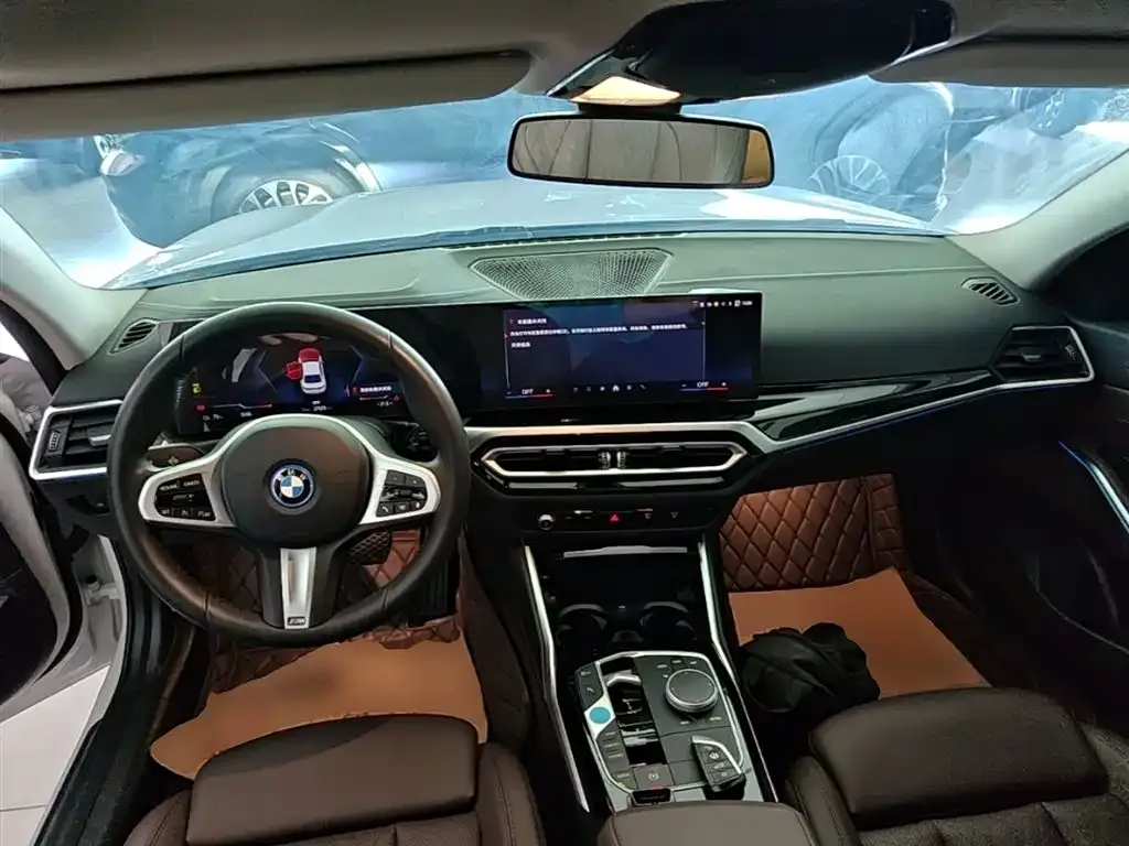 BMW i3 2024 из CN, фото 9