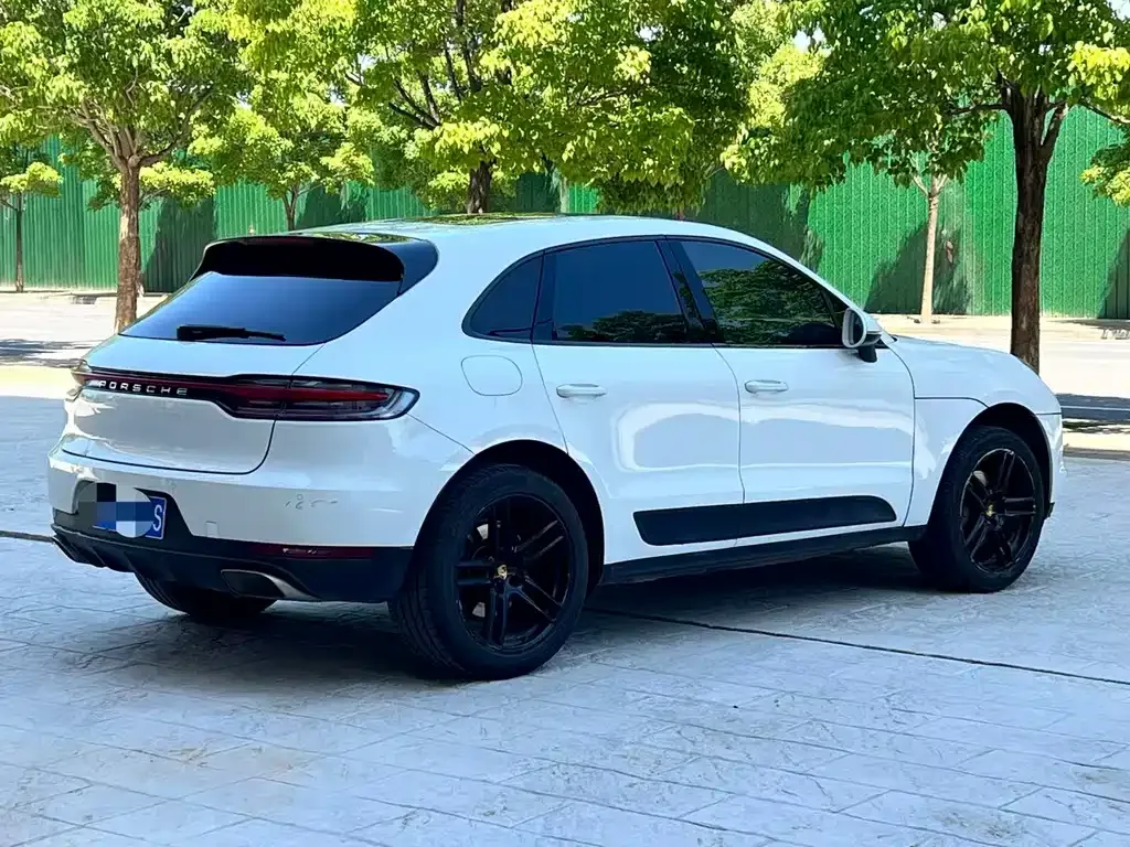 Porsche Macan — фото 8