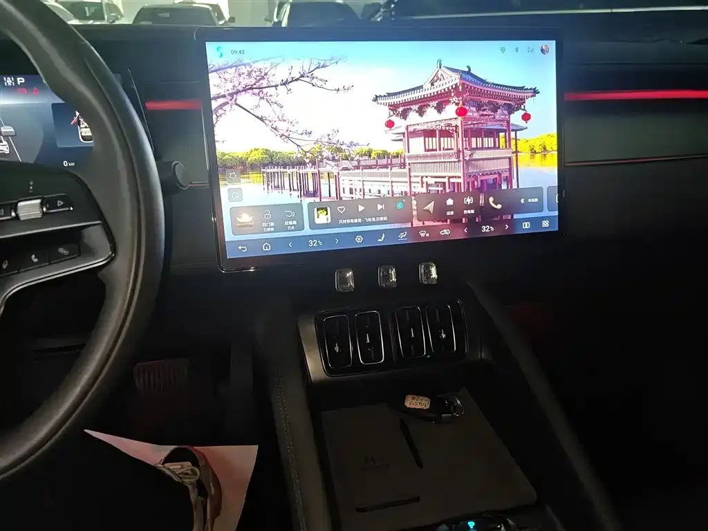 BYD L EV 2025 из CN, фото 5