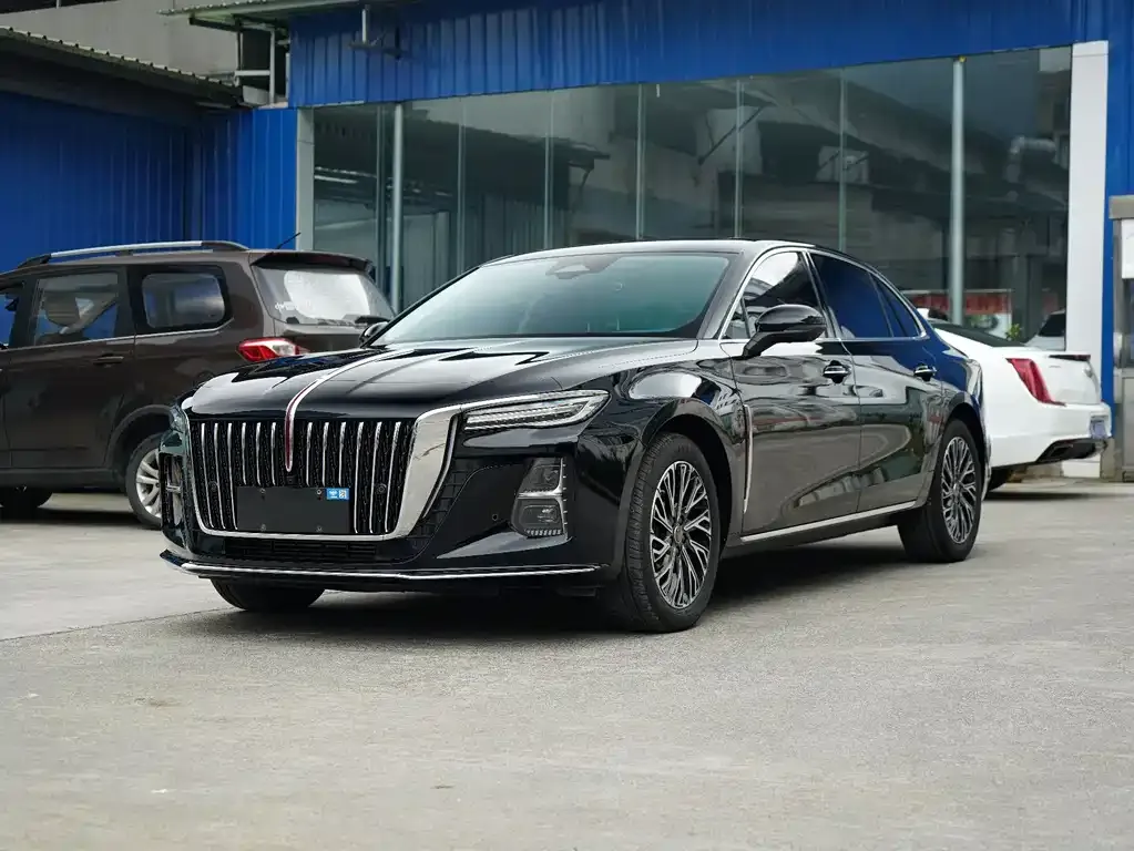 Hongqi H5 — фото 1