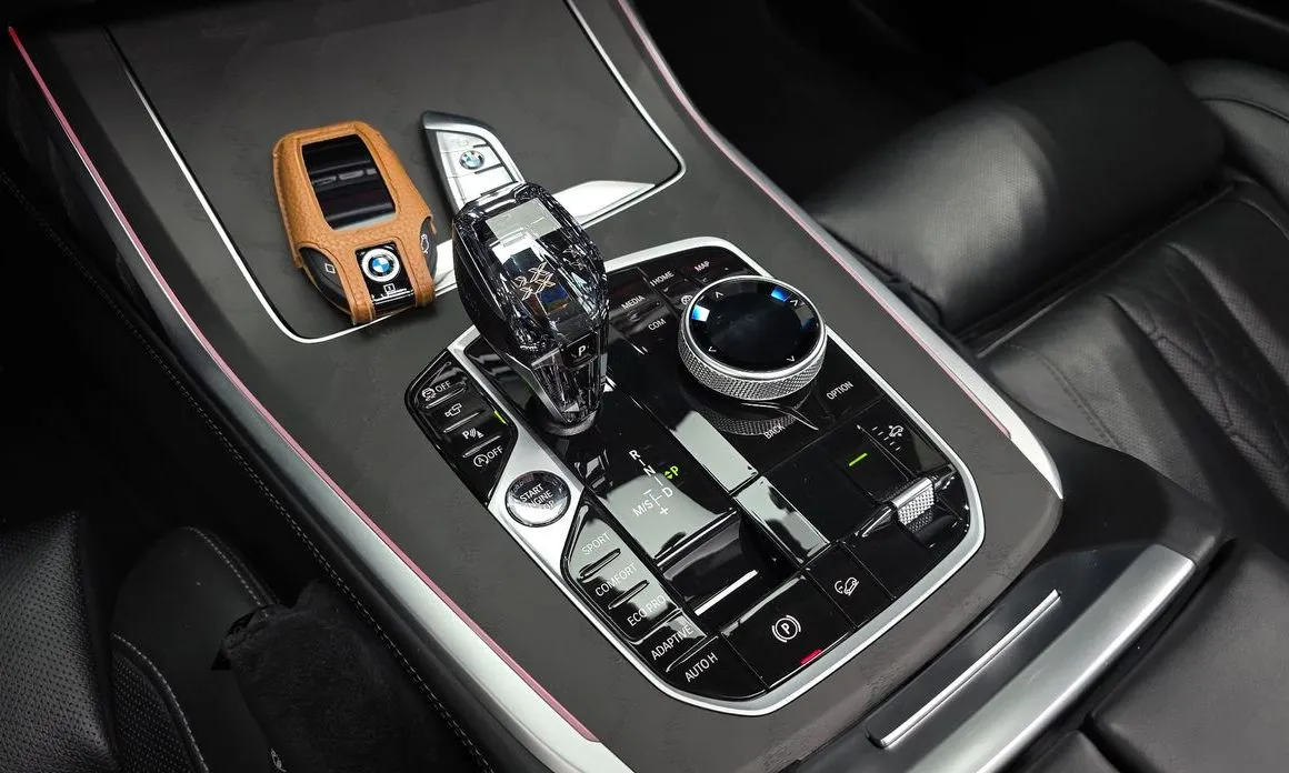 BMW X7 2022 из KR, фото 2