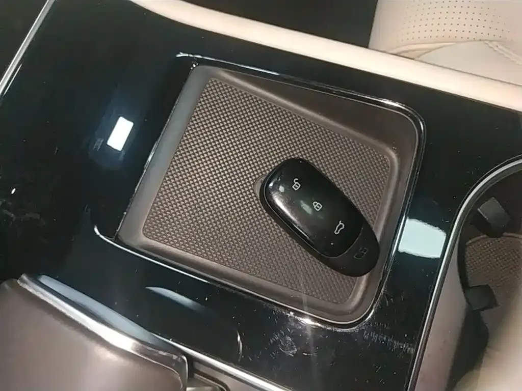Li Auto ONE 2022 из CN, фото 5