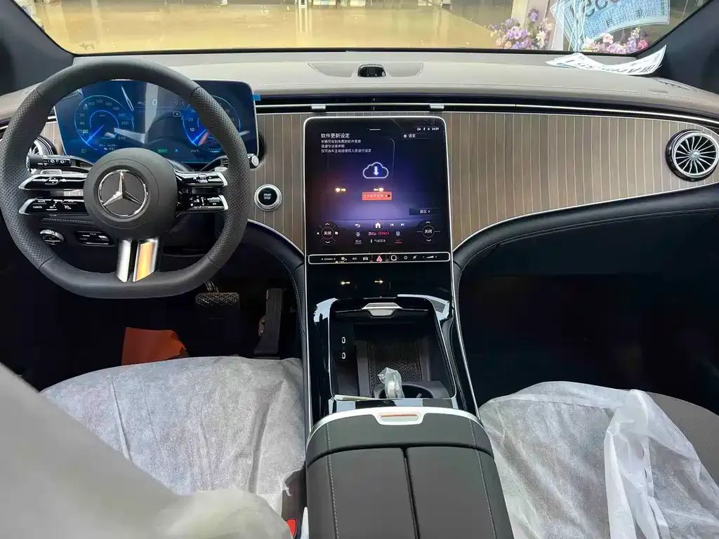 Mercedes-Benz EQE SUV 2026 из CN, фото 8