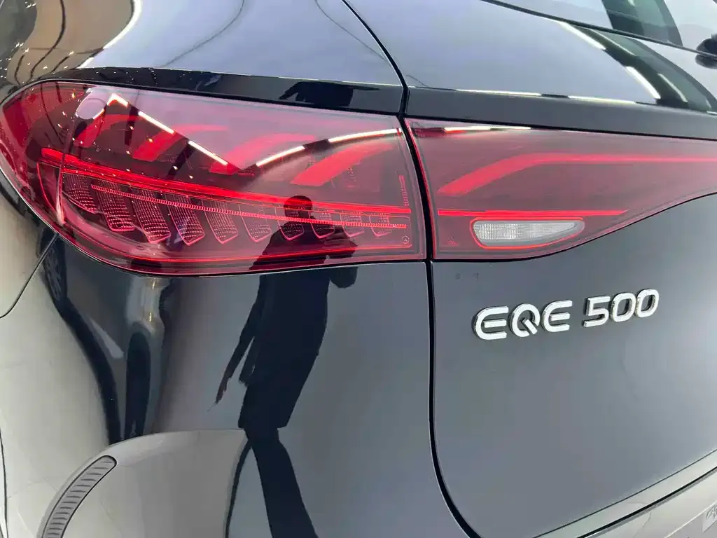 Mercedes-Benz EQE SUV 2026 из CN, фото 4