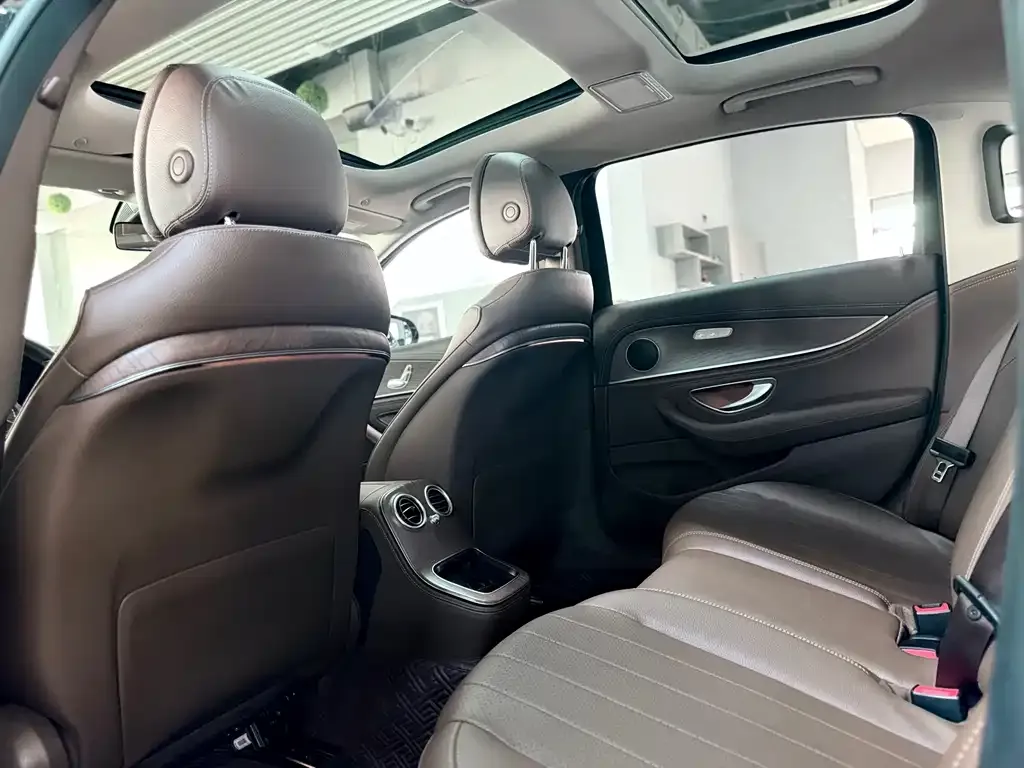 Mercedes-Benz E-Class 2021 из CN, фото 5