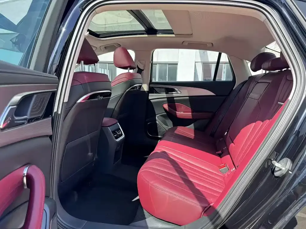 Hongqi H5 2024 из CN, фото 4
