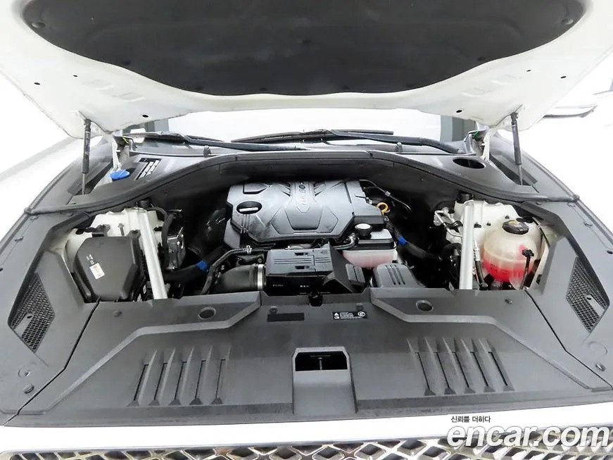 Genesis GV70 2023 из KR, фото 4