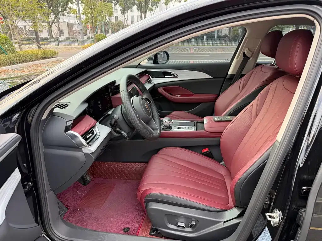 Hongqi H5 2025 из CN, фото 4