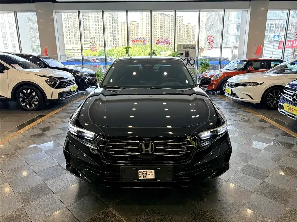 Honda Accord — фото 9