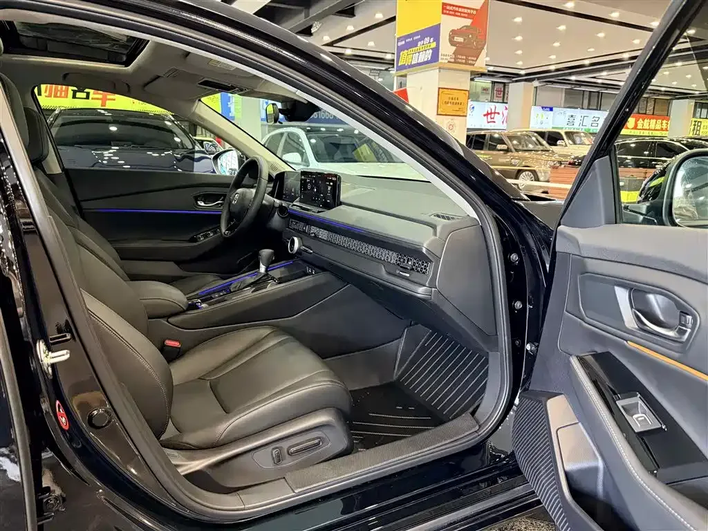Honda Accord — фото 2