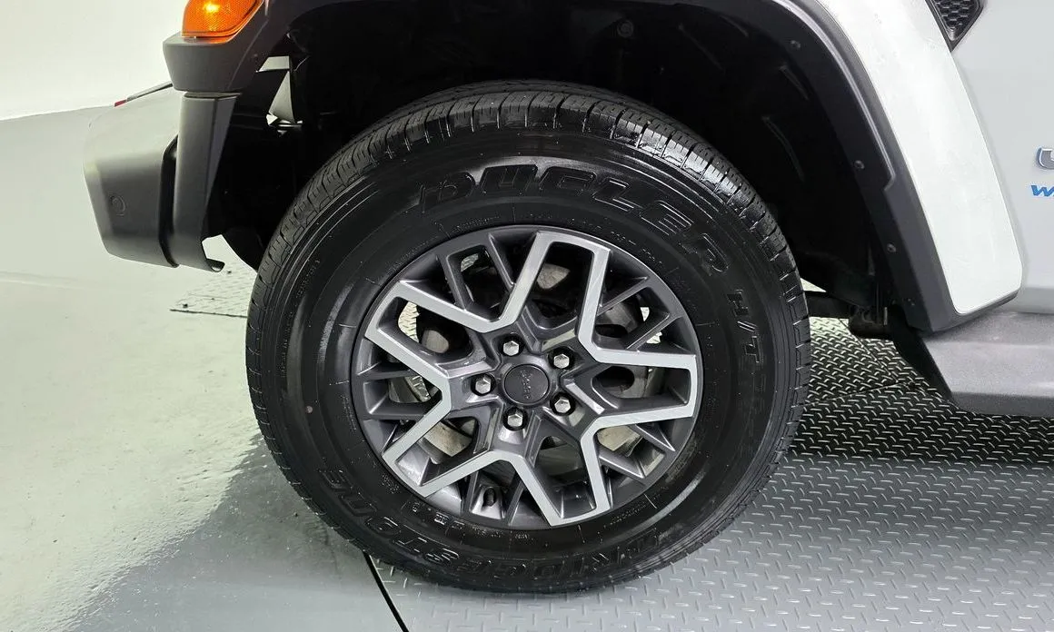 Jeep Wrangler 2022 из KR, фото 6