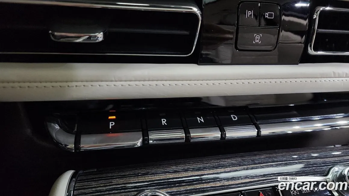 Lincoln Aviator — фото 9