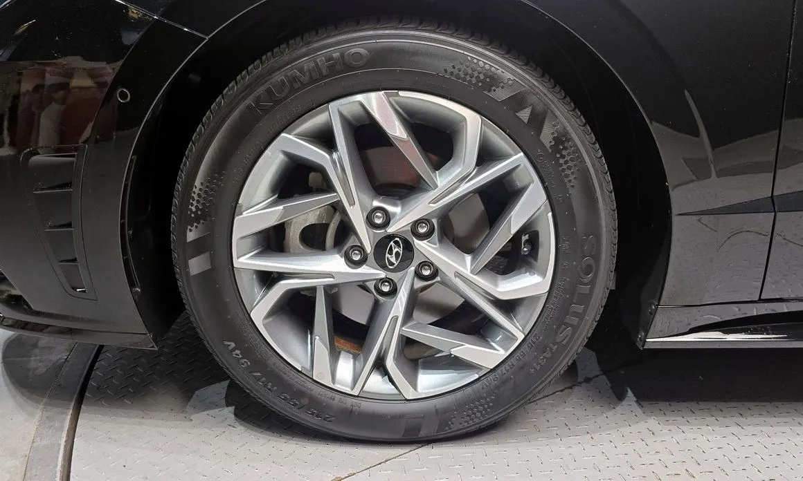 Hyundai Sonata 2022 из KR, фото 8