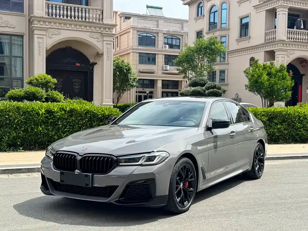 BMW 5 Series (Import)