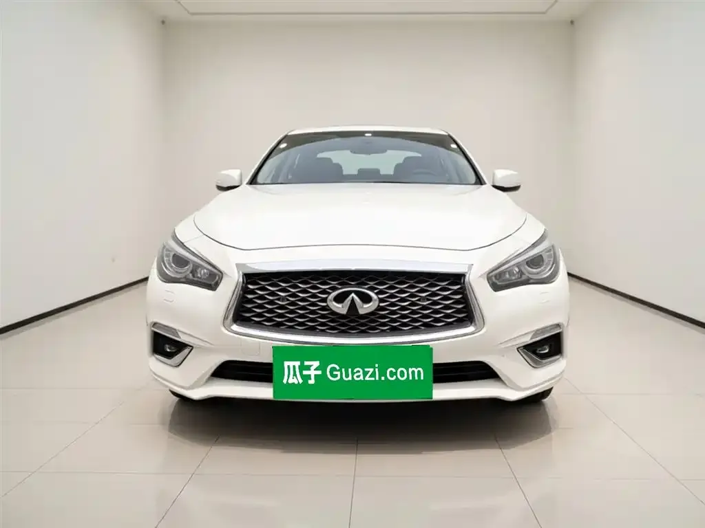 Infiniti Q50L 2021 из CN, фото 2
