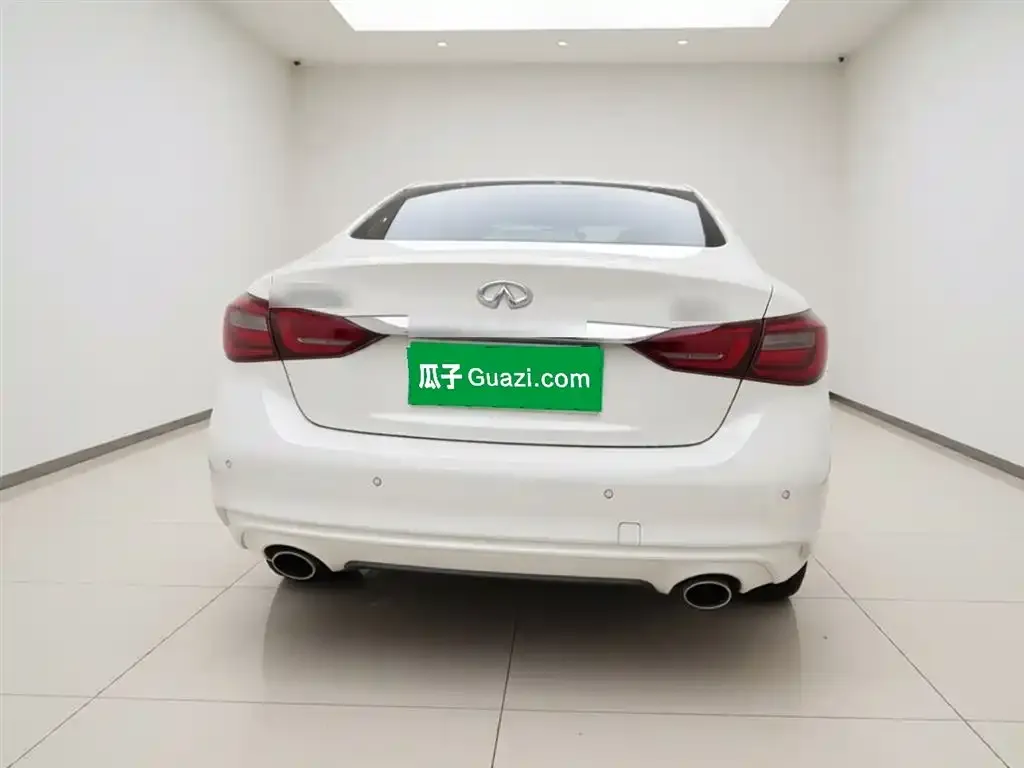 Infiniti Q50L 2021 из CN, фото 4