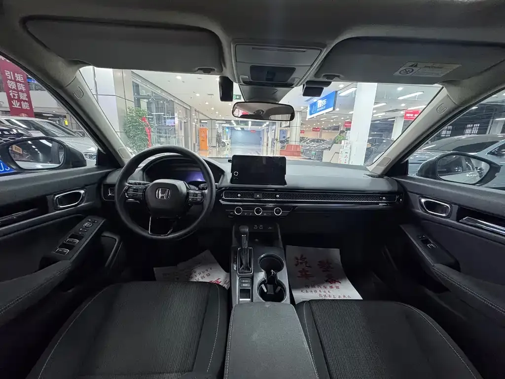 Honda Civic — фото 9