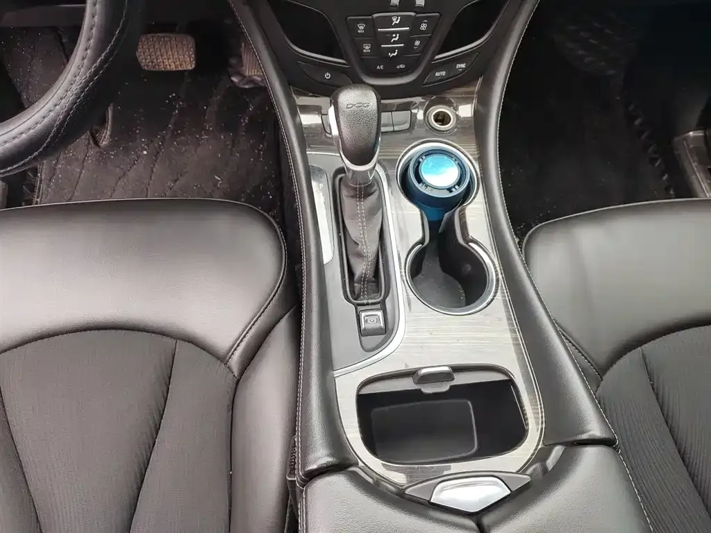 Buick Envision Plus 2021 из CN, фото 3