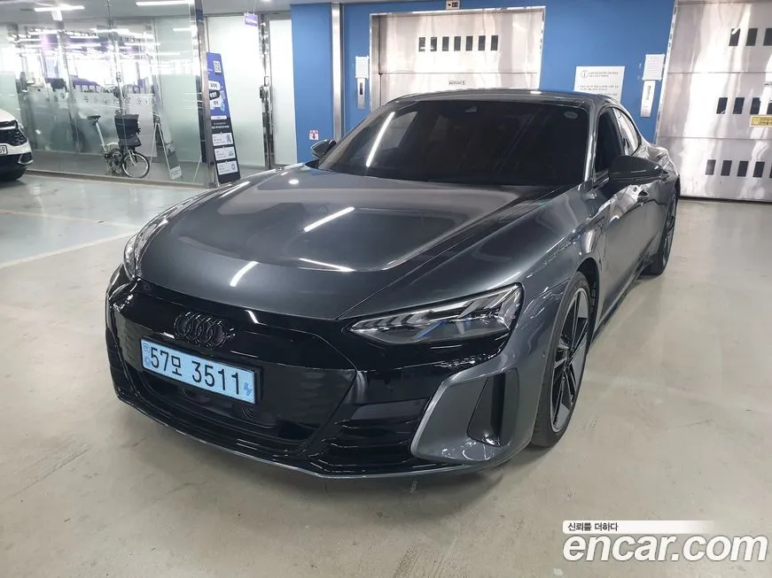 Audi RS e-tron GT 2022 из KR, фото 4