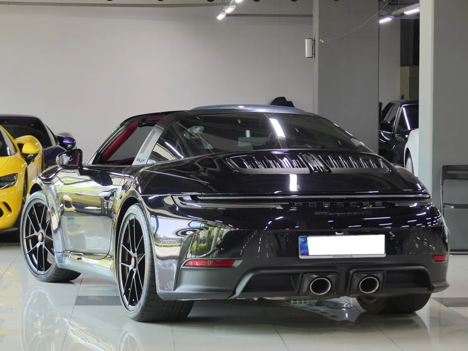 Porsche 911 2025 из KR, фото 7