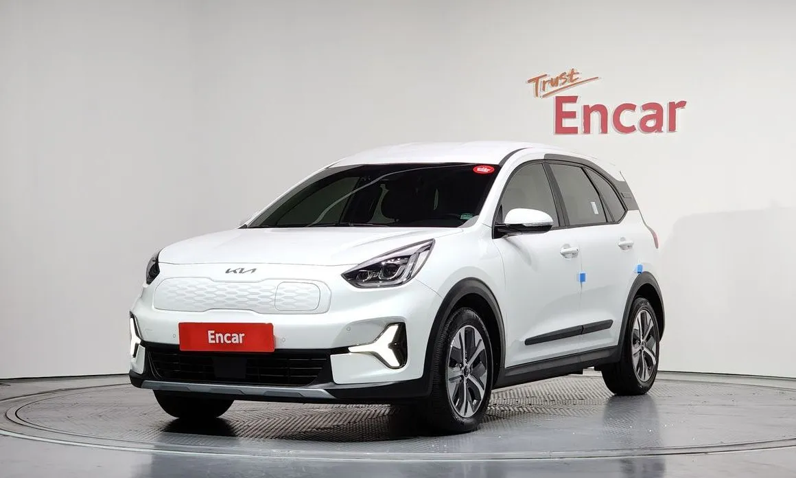 Kia Niro — фото 1
