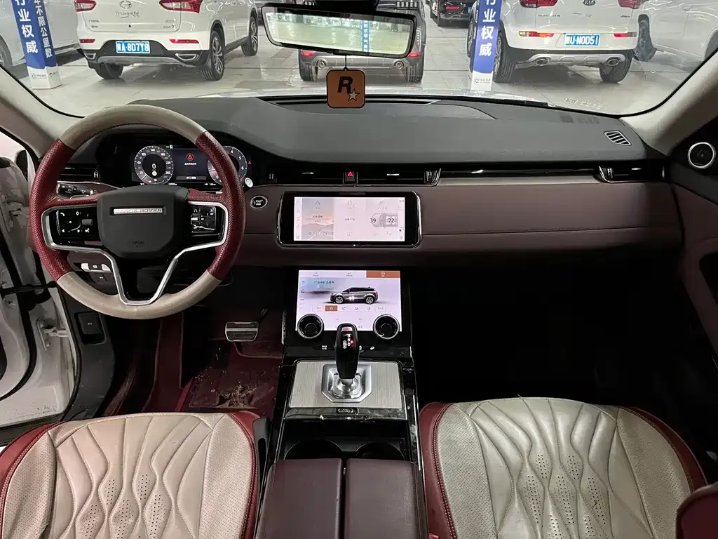 Land Rover Evoque 2023 из CN, фото 9