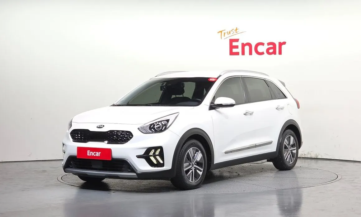 Kia Niro — фото 1
