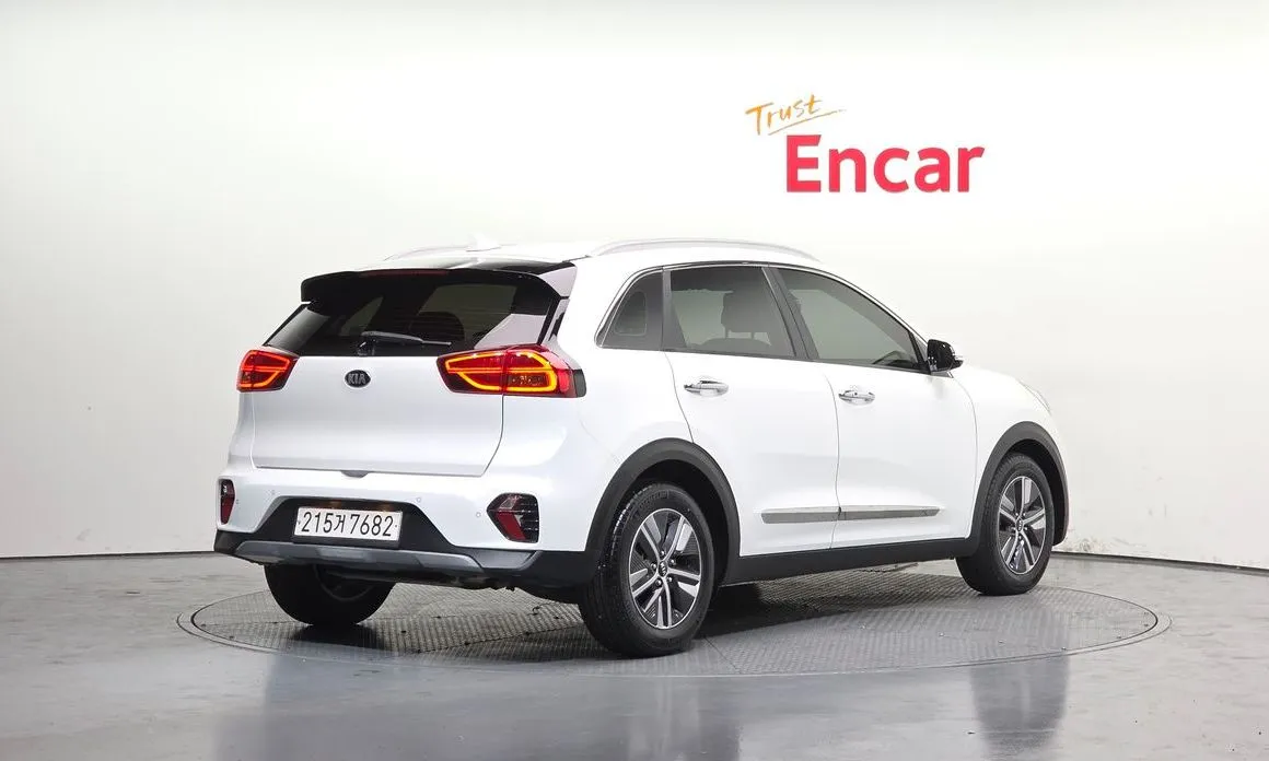Kia Niro — фото 2
