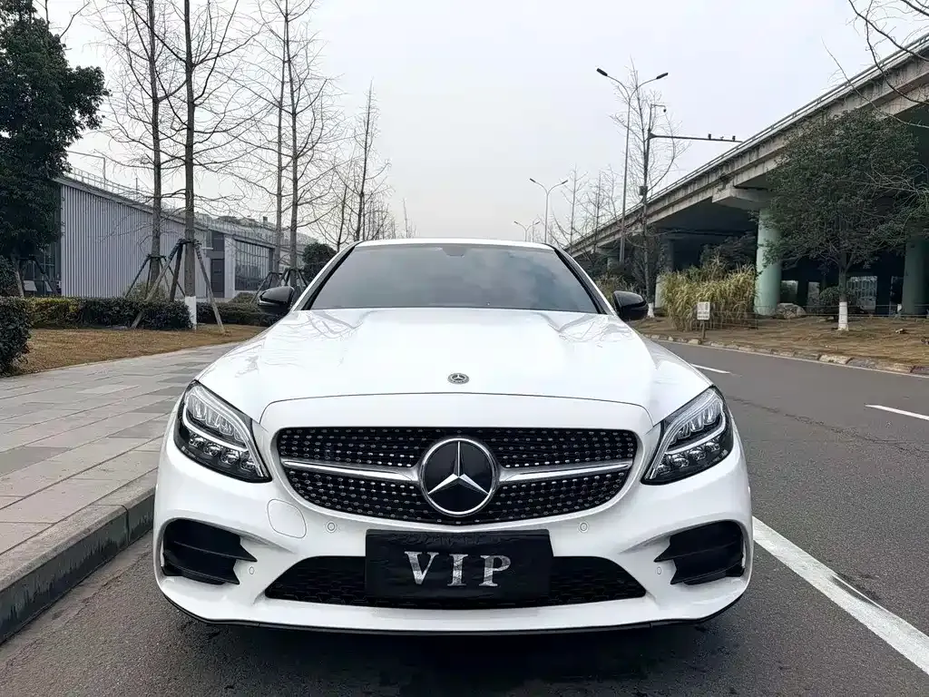 Mercedes-Benz C-Class — фото 10