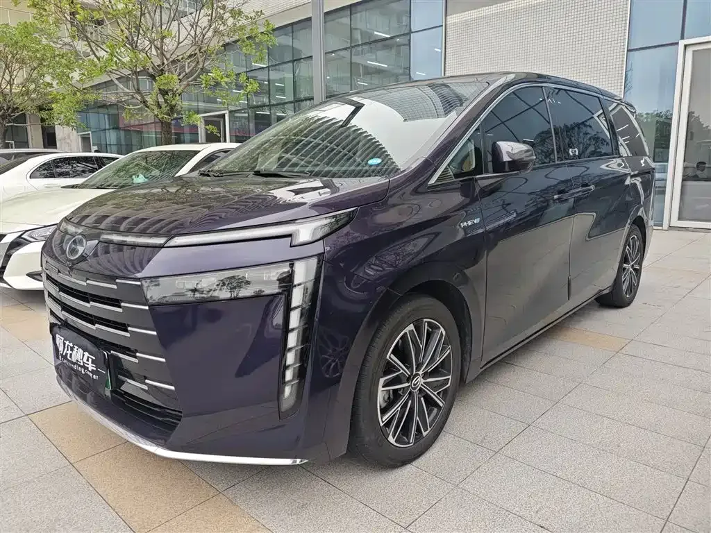 GAC Motor E8 Hybrid