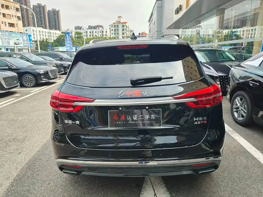 Hongqi HS5 — фото 10