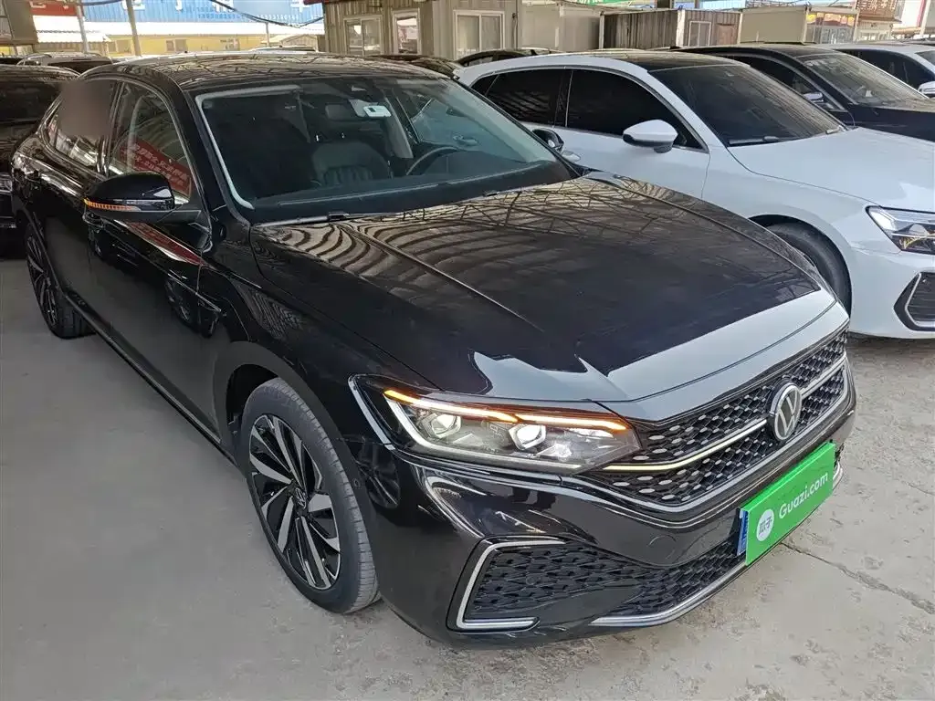 Volkswagen Passat — фото 4
