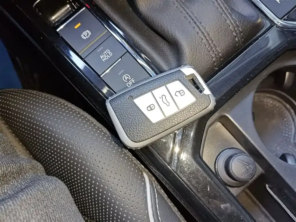 Volkswagen Passat — фото 9