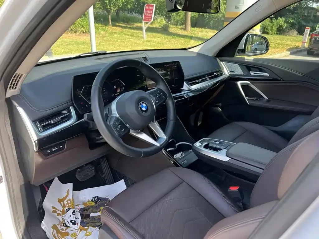 BMW X1 2024 из CN, фото 2