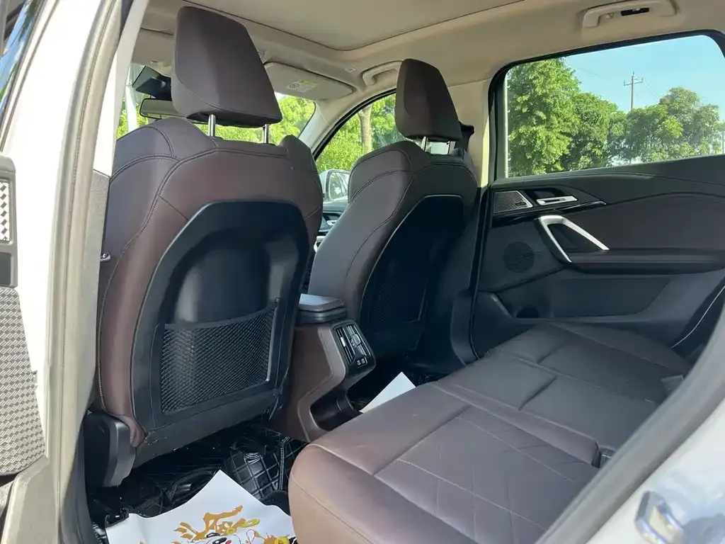 BMW X1 2024 из CN, фото 3