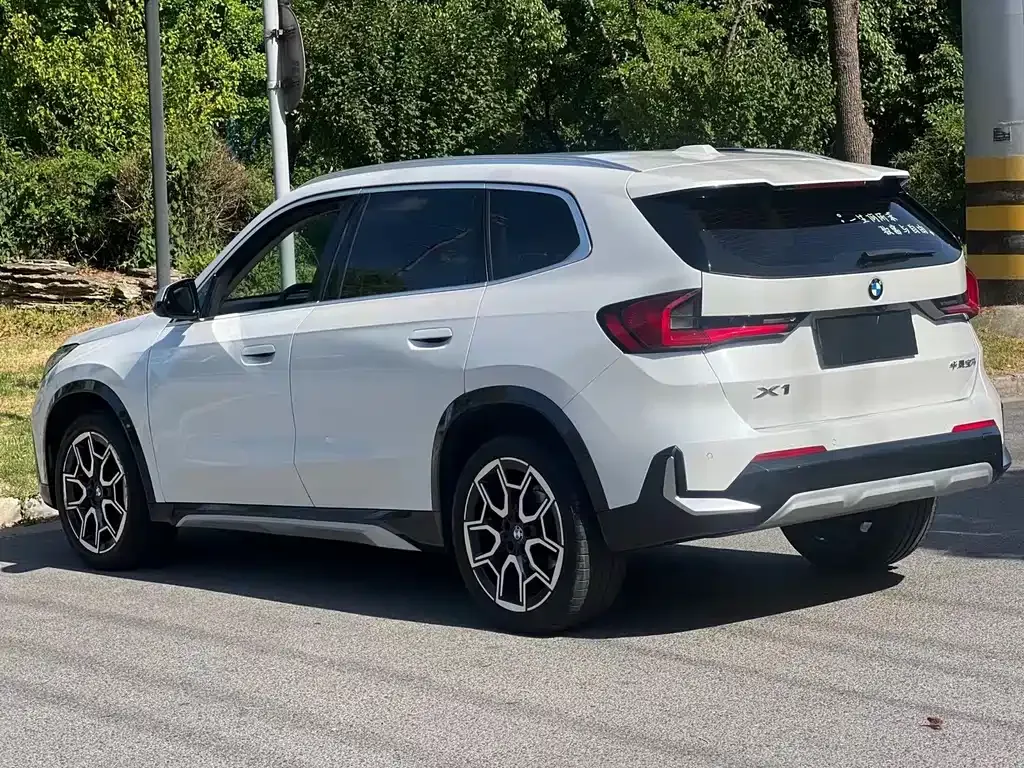 BMW X1 2024 из CN, фото 9