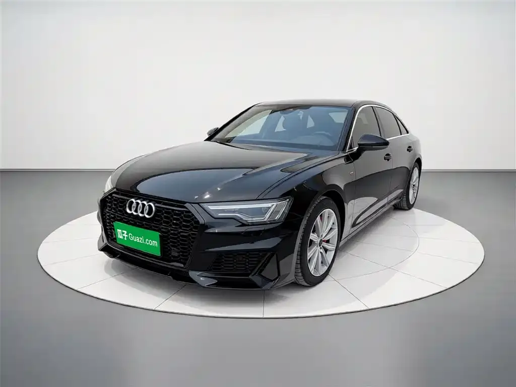 Audi A6L — фото 1