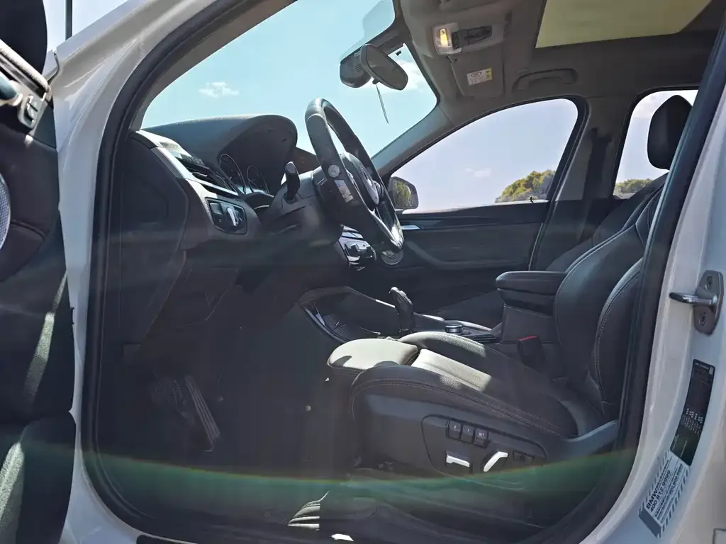 BMW X1 2021 из CN, фото 4