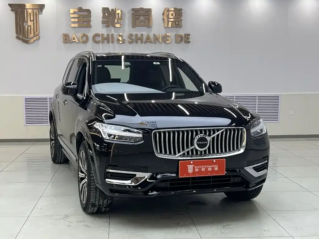Volvo XC90 — фото 7